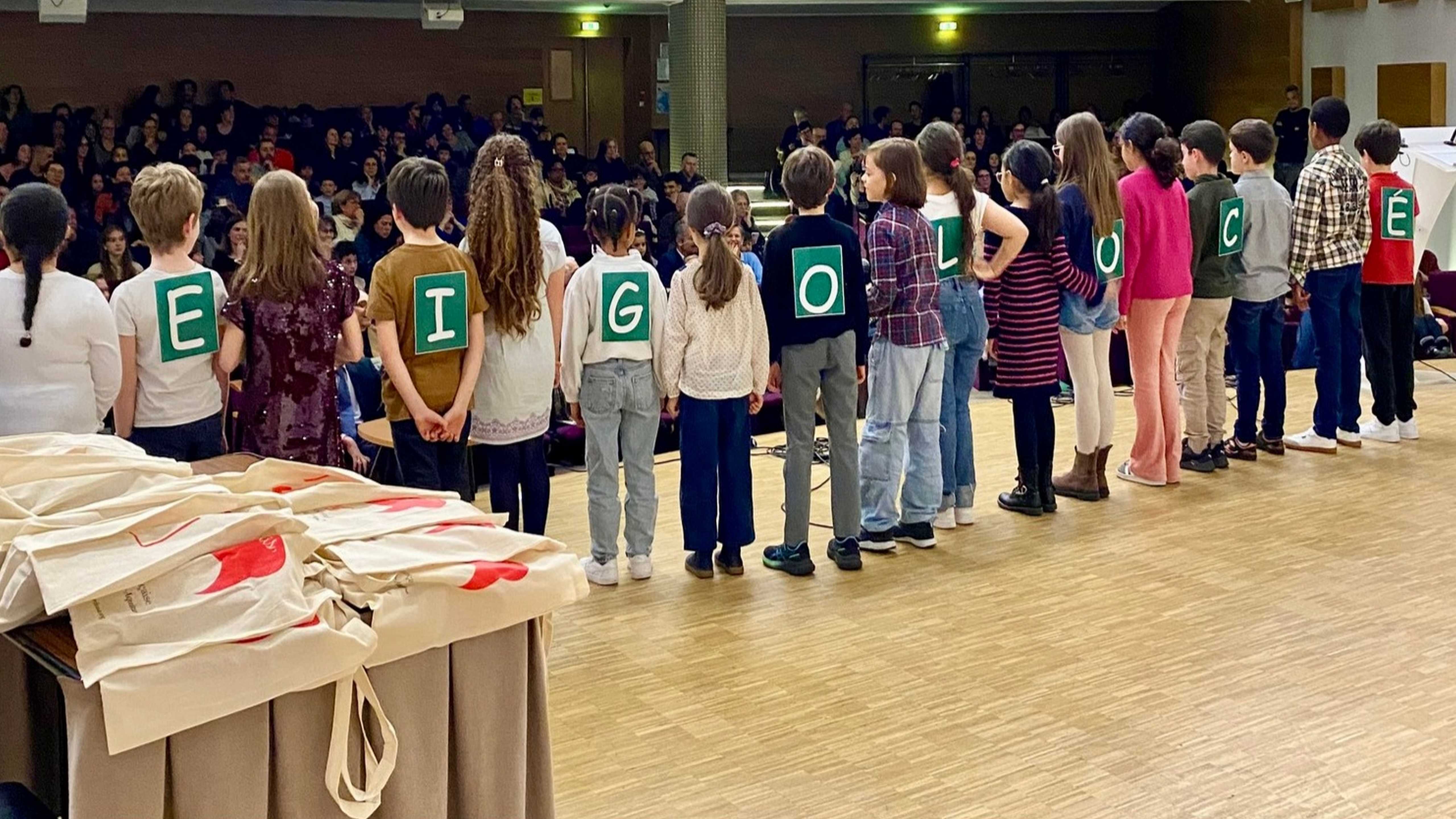 Bordeaux : Retour sur la remise des prix du concours "Dis-moi dix mots" proposée par l’Alliance Française